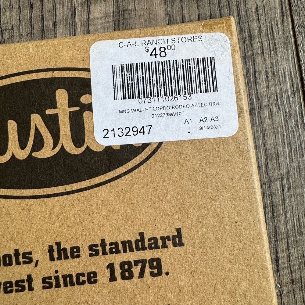 Justin Low Profile Rodeo Wallet Tooled- New In Box - Picture 4 of 6